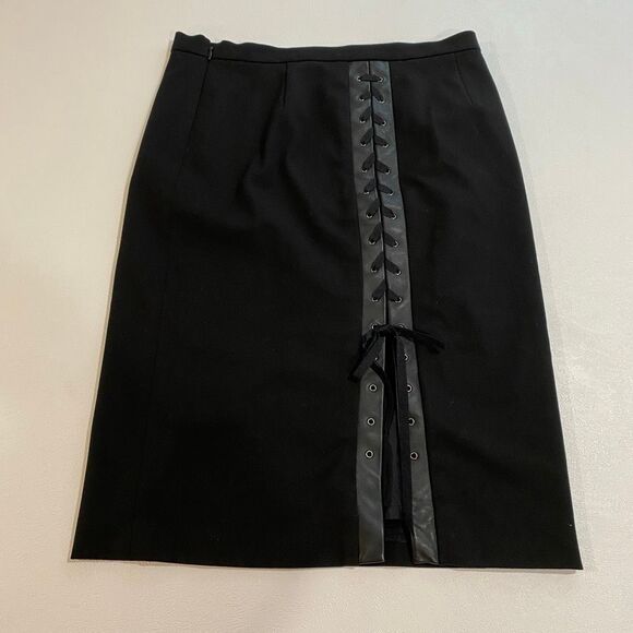 BCBGMAXAZRIA Black Lace-Up Faux Leather Trim Pencil Skirt Women’s Size 4 - Picture 2 of 7